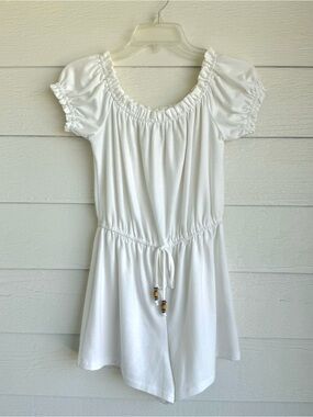 BeBop Ivory White Short Sleeve Drawstring Romper Women’s Size Small